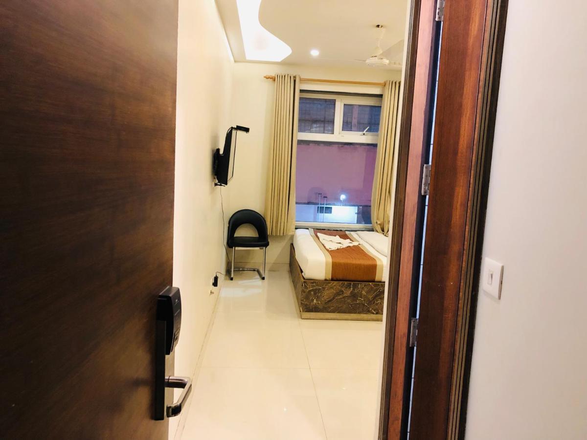 Motimahal Inn Haldwāni Kültér fotó