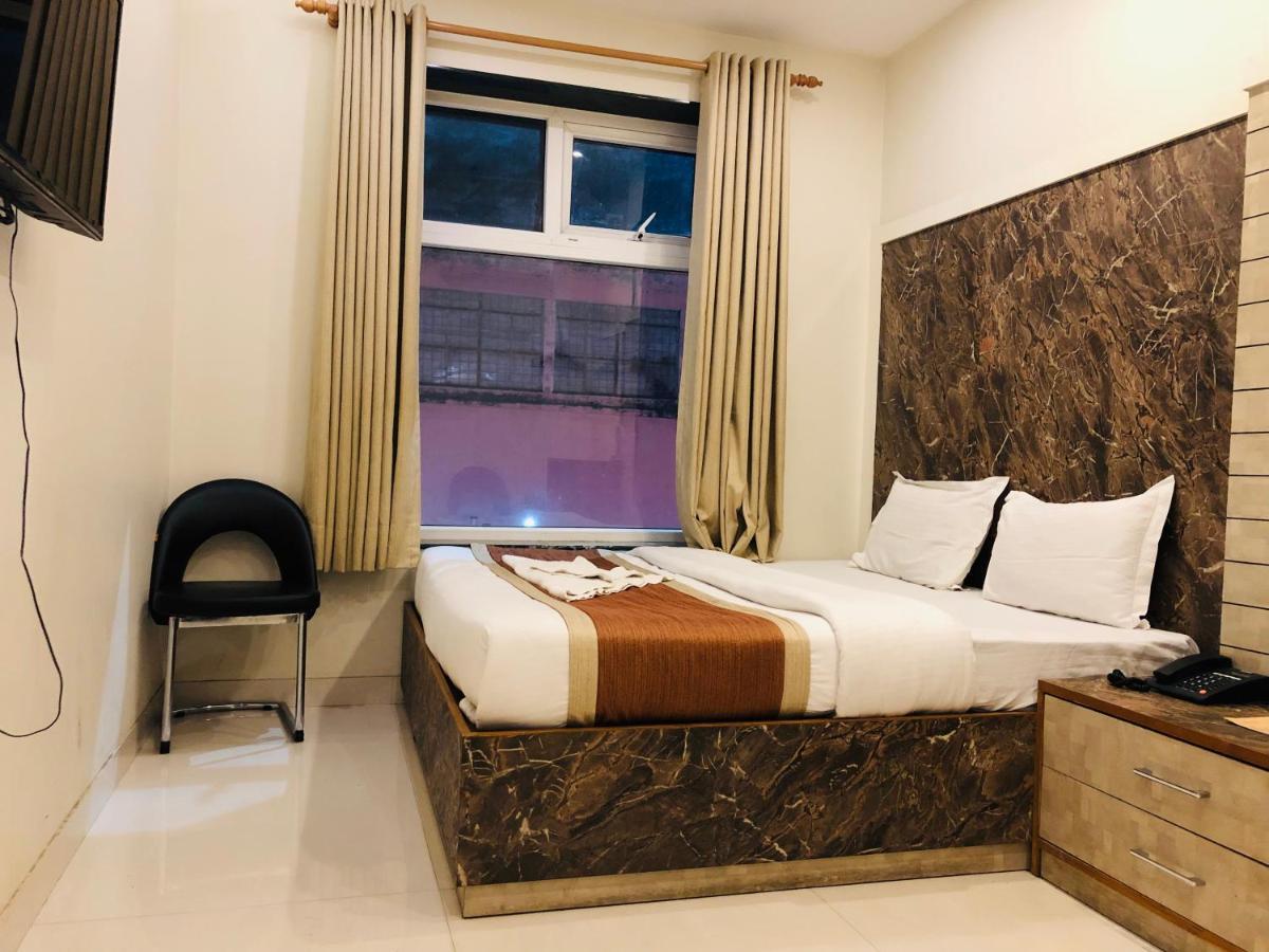 Motimahal Inn Haldwāni Kültér fotó